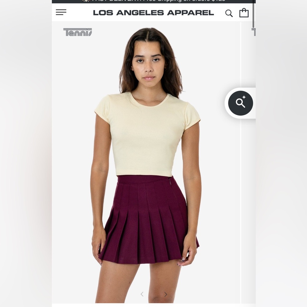 Classic tennis pleated skirt in burgundy